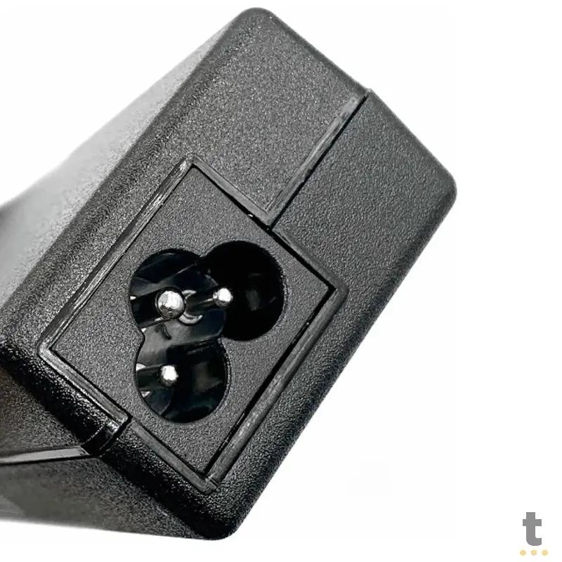 Fonte Para Notebook 65W Toshiba e Positivo Entrada: AC 100V - 240V ~ 1.5A ,50-60hz Saída: 19v - 3.42a 5.5x2.5mm Truedata