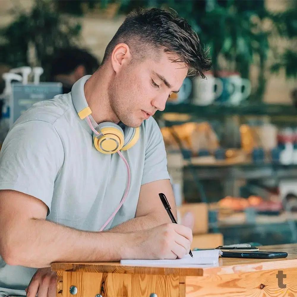 Caneta Esferográfica Ponta Média 1,0mm c/ 50 Unidades Preta Keep - EI093 Truedata