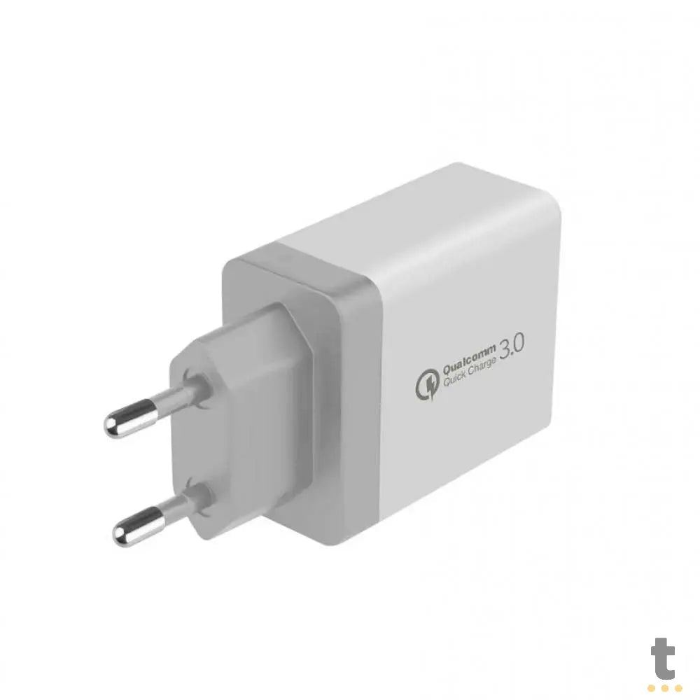Carregador De Parede GShield Triplo USB Turbo 18W Branco S/ Cabo - GNL3Y2K72-IP Truedata