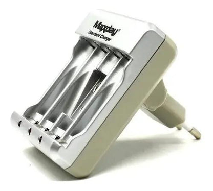 Carregador De Pilhas Maxday C/ 4 Pilhas AA Standard Charger Truedata