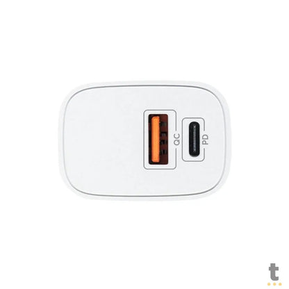 Carregador De Tomada com 1 Saída Usb 2,4A + 1 Saída Tipo C PD 20W Intelbras EC11 Branco - 4820046 Truedata