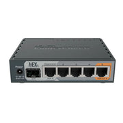 Roteador 5 Portas Mikrotik RouterBoard Gigabit HEX S (4 Portas 10/100/1000 + 1 Poe + 1 Sfp) - RB760IGS